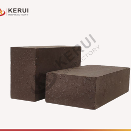 What Are the Features of Magnesia Chrome Bricks?